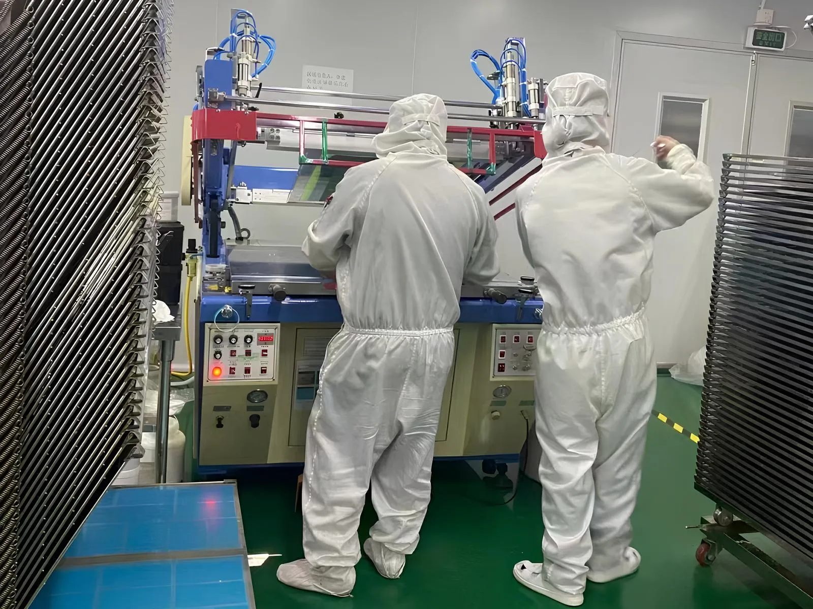 Our-Facotry-Showing-2